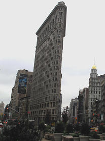 Flatiron Building -New Yorker nennen es das Bgeleisen