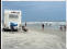 am Atlantik Strand in Daytona Beach darf man mit Autos direkt an den Strand fahren